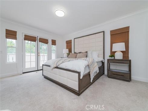 46 Middlebury , Irvine, CA