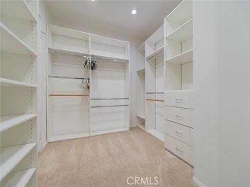 46 Middlebury , Irvine, CA