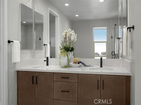 221 Mercury , Irvine, CA