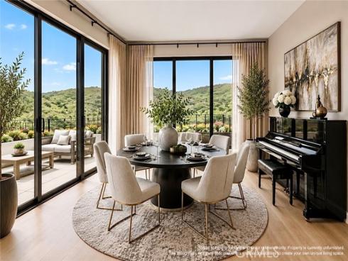 128 Roscomare , Irvine, CA