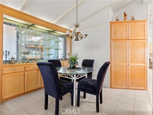 5200 Irvine 179 Boulevard, Irvine, CA