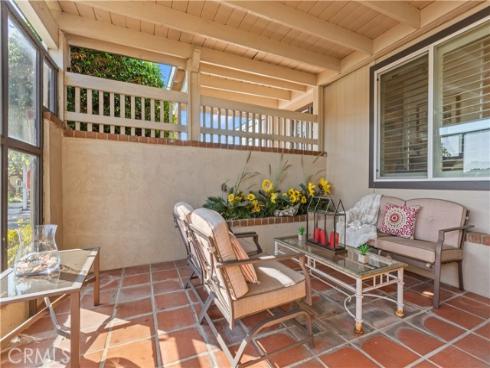 5200 Irvine 179 Boulevard, Irvine, CA
