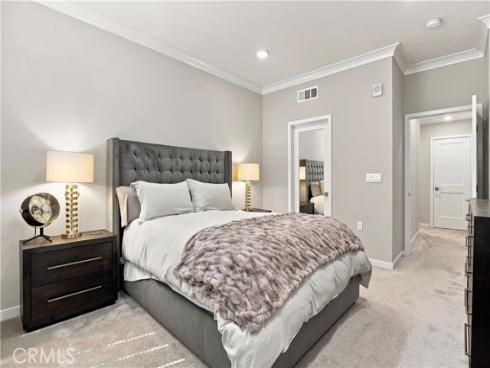 227 Bowery , Irvine, CA