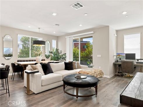 227 Bowery , Irvine, CA
