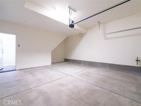 227 Bowery , Irvine, CA