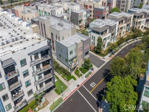 227 Bowery , Irvine, CA