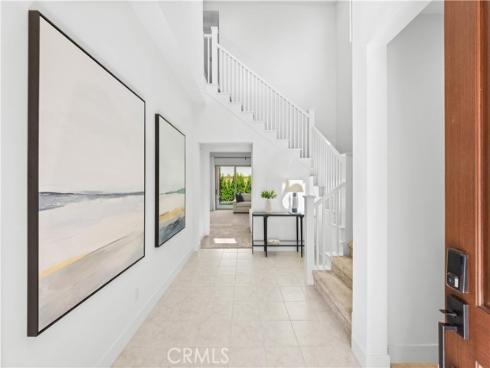 106 Glydon , Irvine, CA