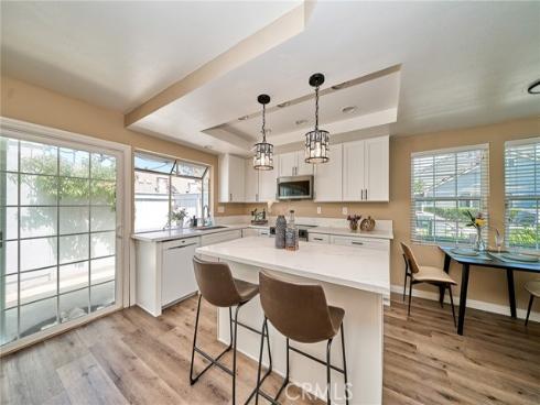 24 Atherton , Irvine, CA