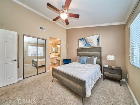 24 Atherton , Irvine, CA