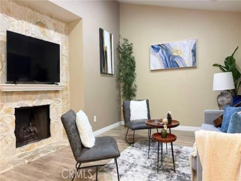 24 Atherton , Irvine, CA