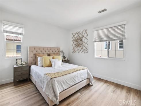 46 Arborside , Irvine, CA