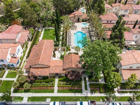 46 Arborside , Irvine, CA