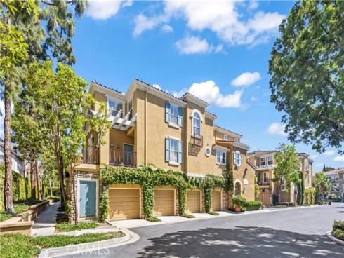 607 Terra Bella , Irvine, CA