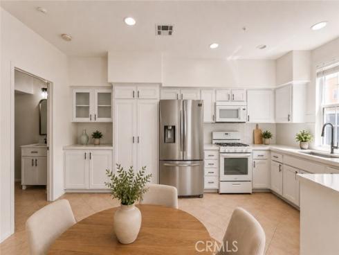607 Terra Bella , Irvine, CA