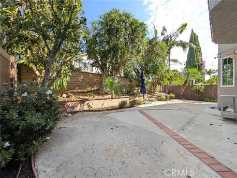 10 Delaware , Irvine, CA