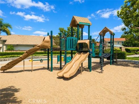 10 Delaware , Irvine, CA
