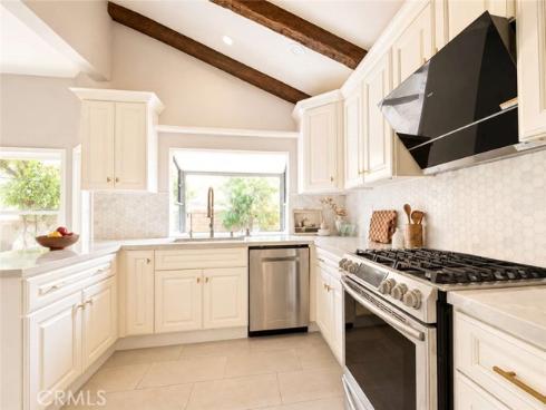 10 Delaware , Irvine, CA