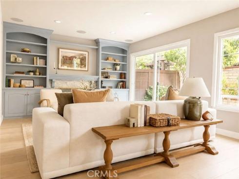 10 Delaware , Irvine, CA