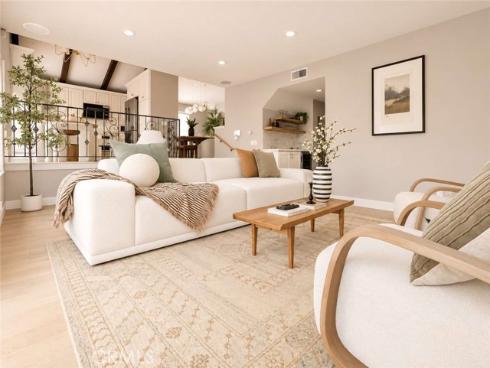 10 Delaware , Irvine, CA
