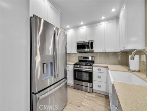 146 Orchard , Irvine, CA