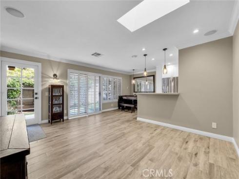 146 Orchard , Irvine, CA