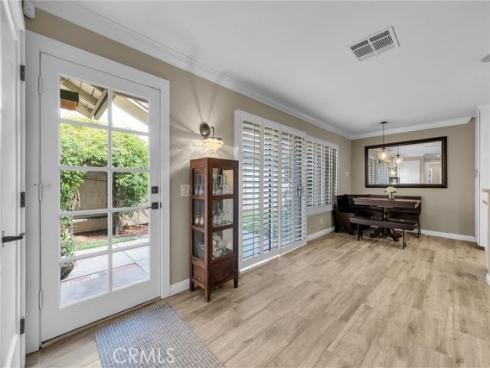 146 Orchard , Irvine, CA