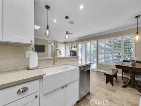 146 Orchard , Irvine, CA