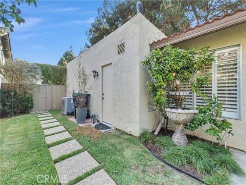 146 Orchard , Irvine, CA