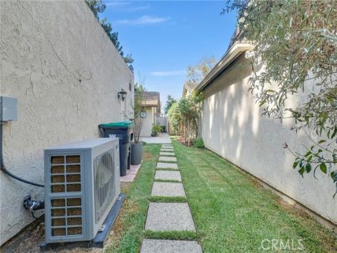 146 Orchard , Irvine, CA