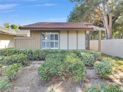 146 Orchard , Irvine, CA