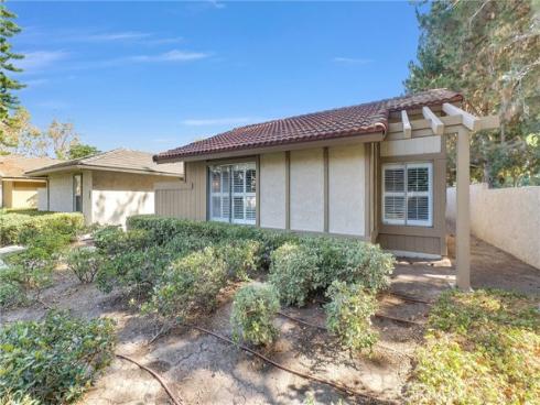146 Orchard , Irvine, CA