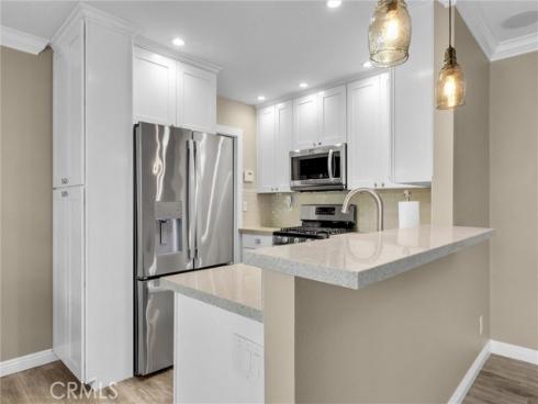 146 Orchard , Irvine, CA