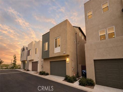 254 Tank , Irvine, CA