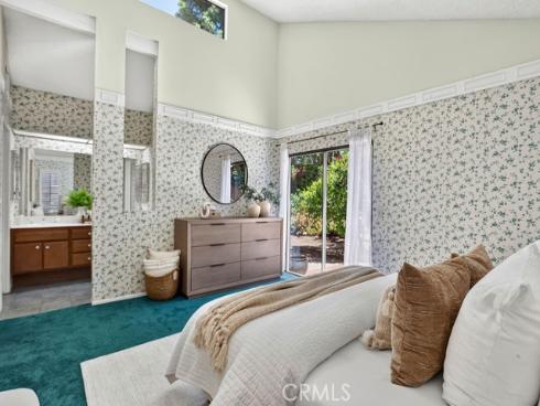 21 Glorieta , Irvine, CA