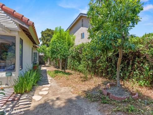 21 Glorieta , Irvine, CA