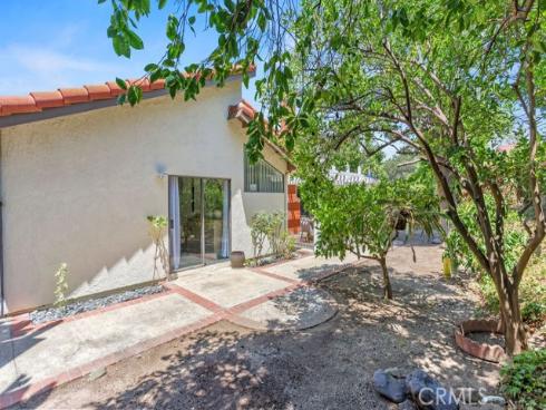 21 Glorieta , Irvine, CA