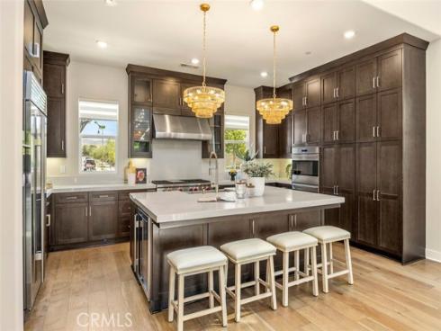 88 Iluna , Irvine, CA