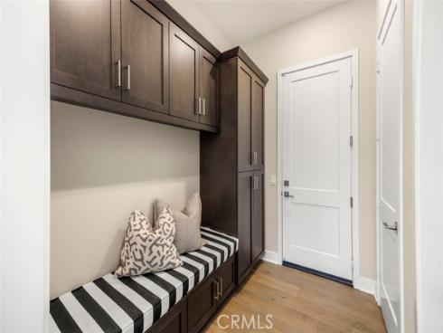 88 Iluna , Irvine, CA