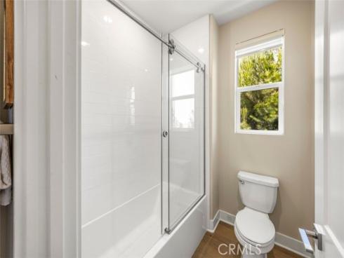 88 Iluna , Irvine, CA