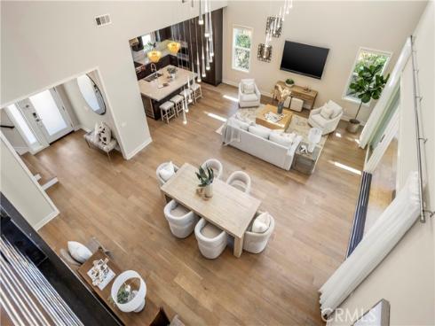 88 Iluna , Irvine, CA
