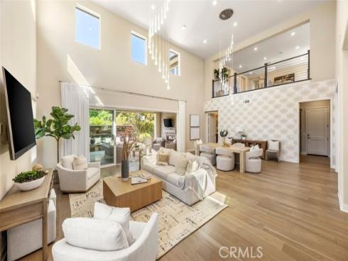 88 Iluna , Irvine, CA