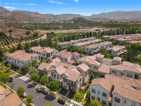 110 Mighty Oak , Irvine, CA
