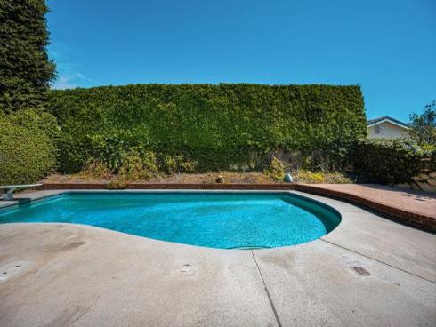 15432 Cherbourg Avenue, Irvine, CA