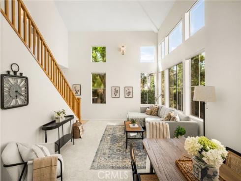 37 Del Cambrea , Irvine, CA