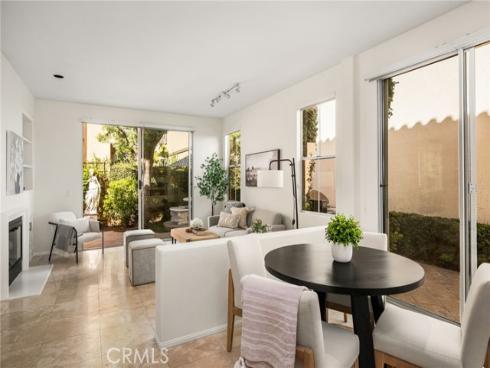 37 Del Cambrea , Irvine, CA