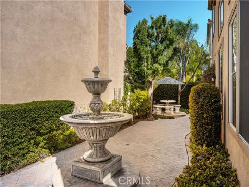 37 Del Cambrea , Irvine, CA
