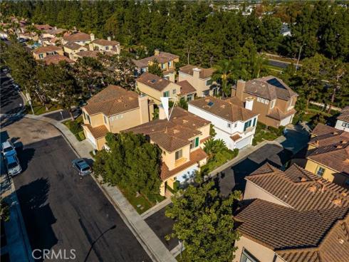 37 Del Cambrea , Irvine, CA