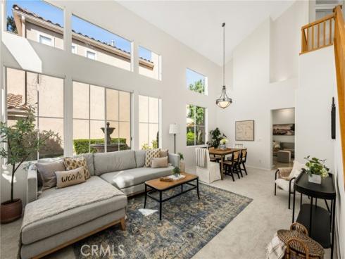 37 Del Cambrea , Irvine, CA