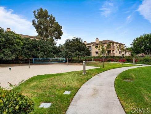 37 Del Cambrea , Irvine, CA