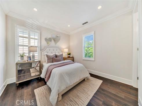57 Cortland , Irvine, CA